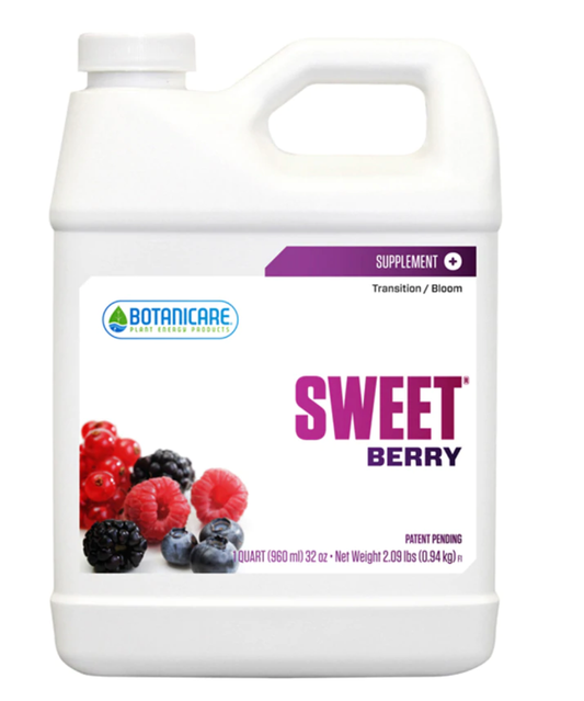 Sweet Carbo Berry Supplement for Plants, 1 qt